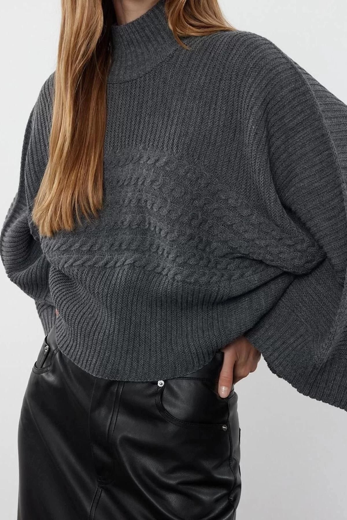 Women Fashion Stylish Stand Collar Standard Sleeve Regular Crop Basic Hair Knitted Sweater