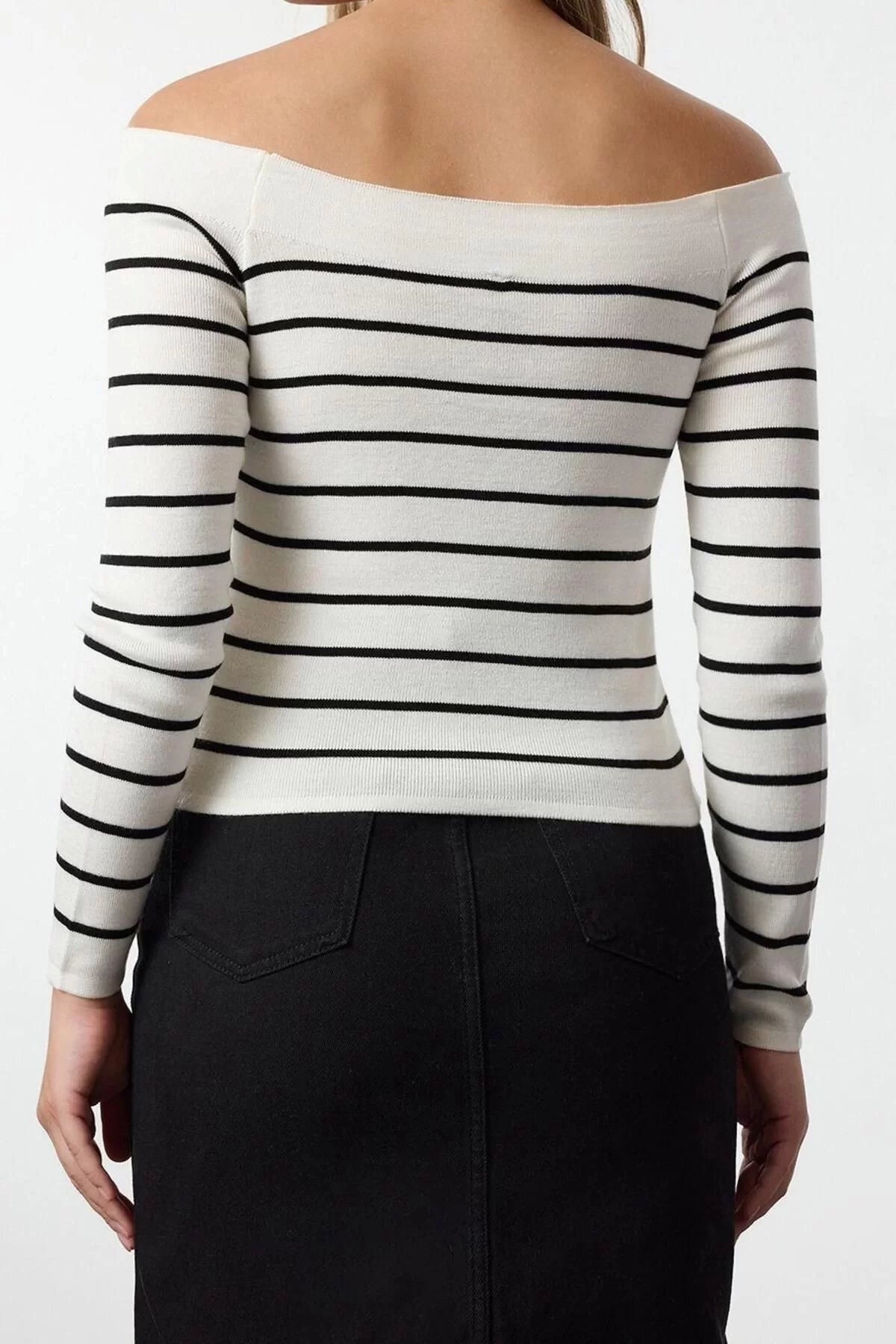 Women Fashion Stylish Strapless Standard Sleeve Regular Boat Neck Striped Knitwear Sweater