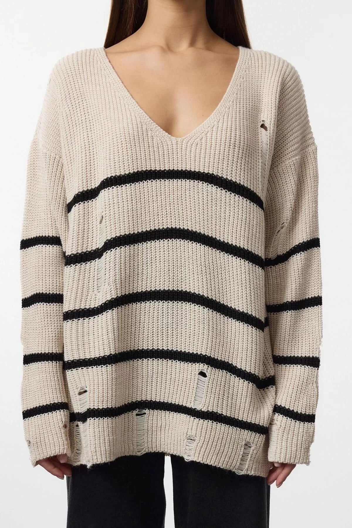 Women Fashion Stylish V Neck Low Sleeve Regular Striped Openwork Knitwear Sweater