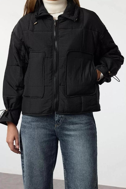 Women's Fashion Stylish Oversize Stand Collar Standard Plain Lined Oversize Water Repellent Quilted Puffer Coat