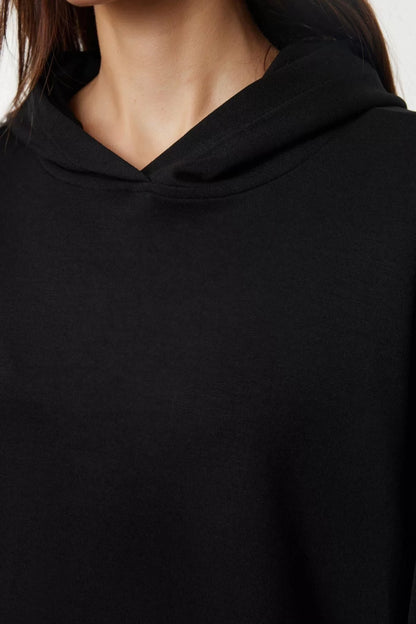 Women's Hooded Low Sleeve Stitch Detailed Regular Cut Soft Touch Knitted Sweatshirt