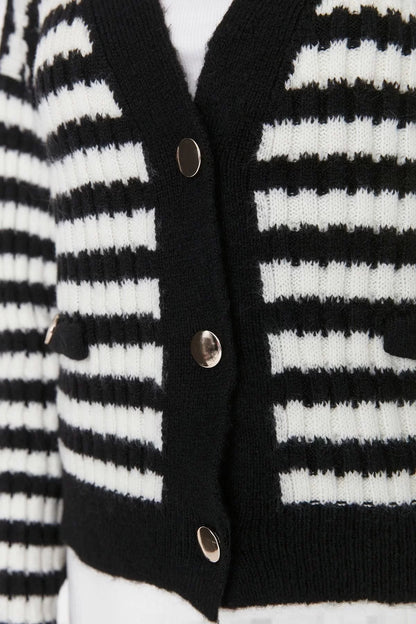 Women Fashion Stylish Regular V Neck Regular Soft Texture Striped Knitwear Cardigan