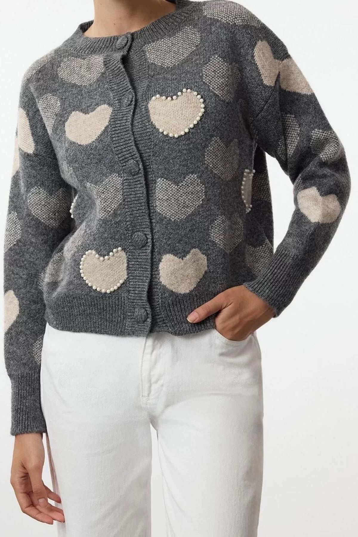 Women Fashion Stylish Regular Crew Neck Slim Heart Detailed Knitwear Cardigan