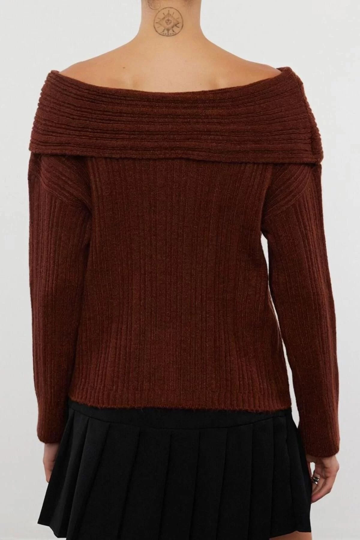 Women Fashion Stylish Carmen Collar Standard Sleeve Regular Soft Texture Knitwear Sweater