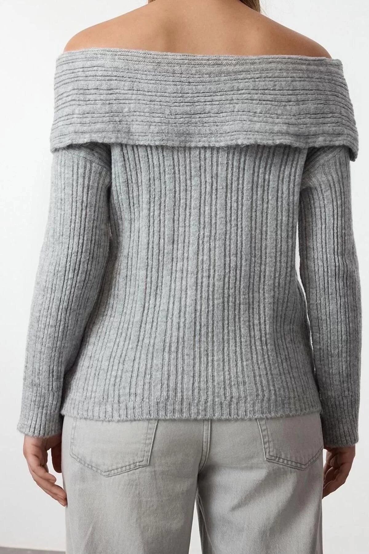 Women Fashion Stylish Carmen Collar Standard Sleeve Regular Soft Texture Knitwear Sweater