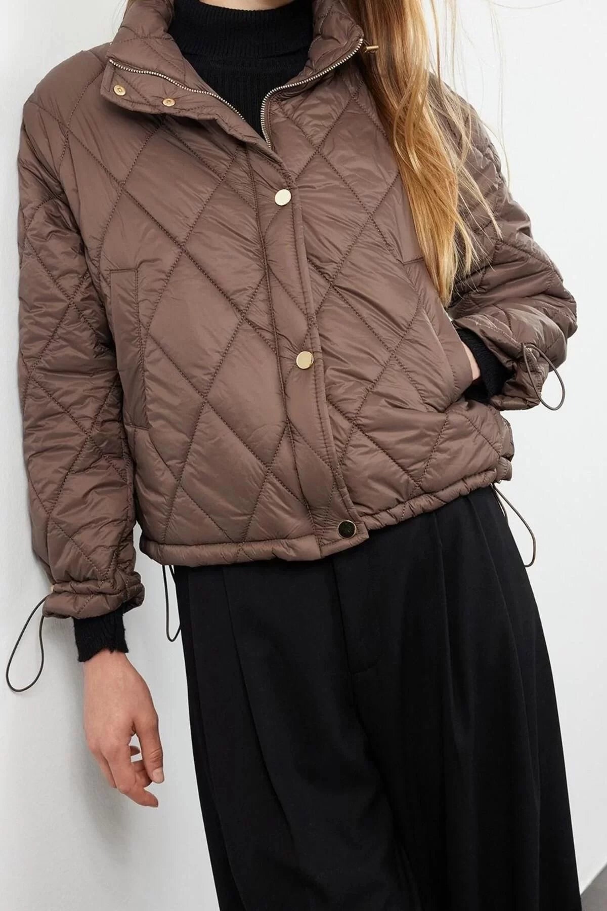 Women Fashion Stylish Regular Stand Collar Standard Plain Lined Regular Water Repellent Quilted Puffer Coat