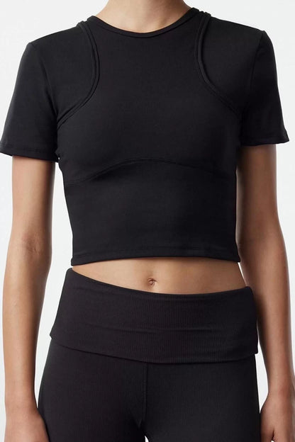 Style Women Brushed Soft Reflective and Cut Out Window Detailed Yoga Sports Top Blouse Crop Fitted Pattern