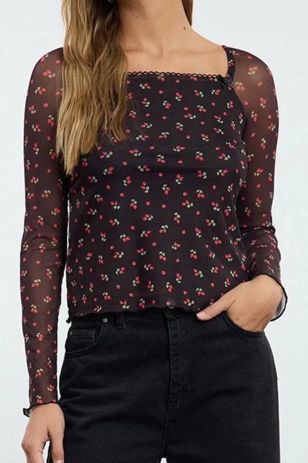 Style Women Cherry Printed and Bow Detailed Blouse Regular Knitted Slim Pattern