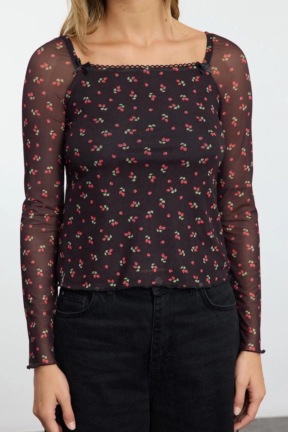 Style Women Cherry Printed and Bow Detailed Blouse Regular Knitted Slim Pattern