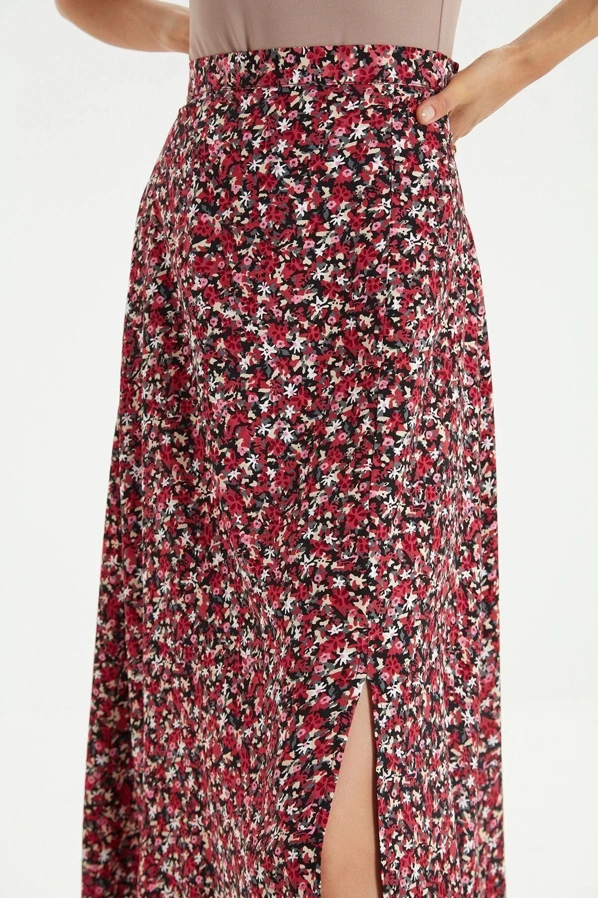 Fashion A-line Floral Pattern Casual Midi Length Slit Detail Viscose Fabric Midi Woven Skirt