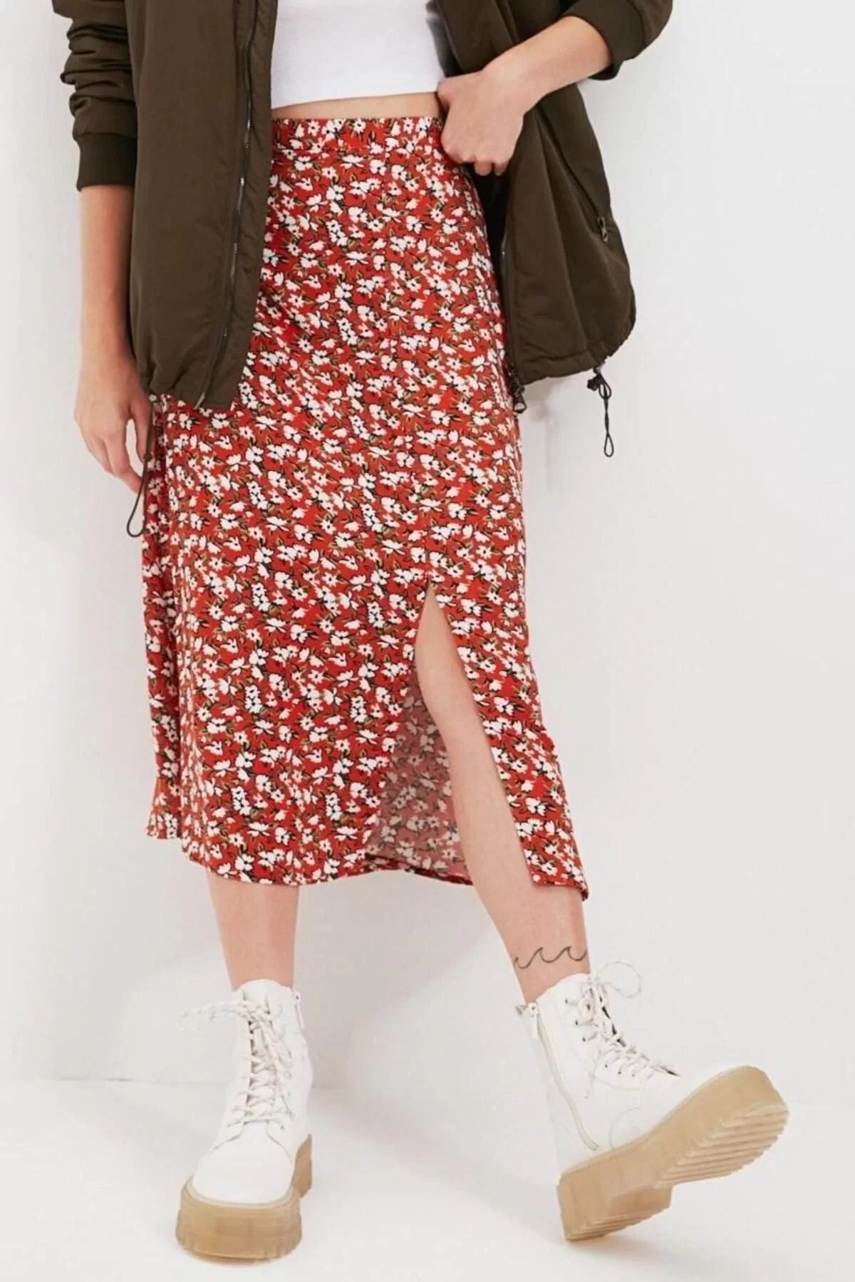 Fashion A-line Floral Pattern Casual Midi Length Slit Detail Viscose Fabric Midi Woven Skirt