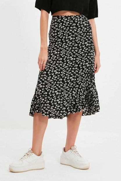 Style Regular Polka Dot Daily Midi Length Printed High Waist Elastic Knitted Skirt with Gathered Detail and Flounce