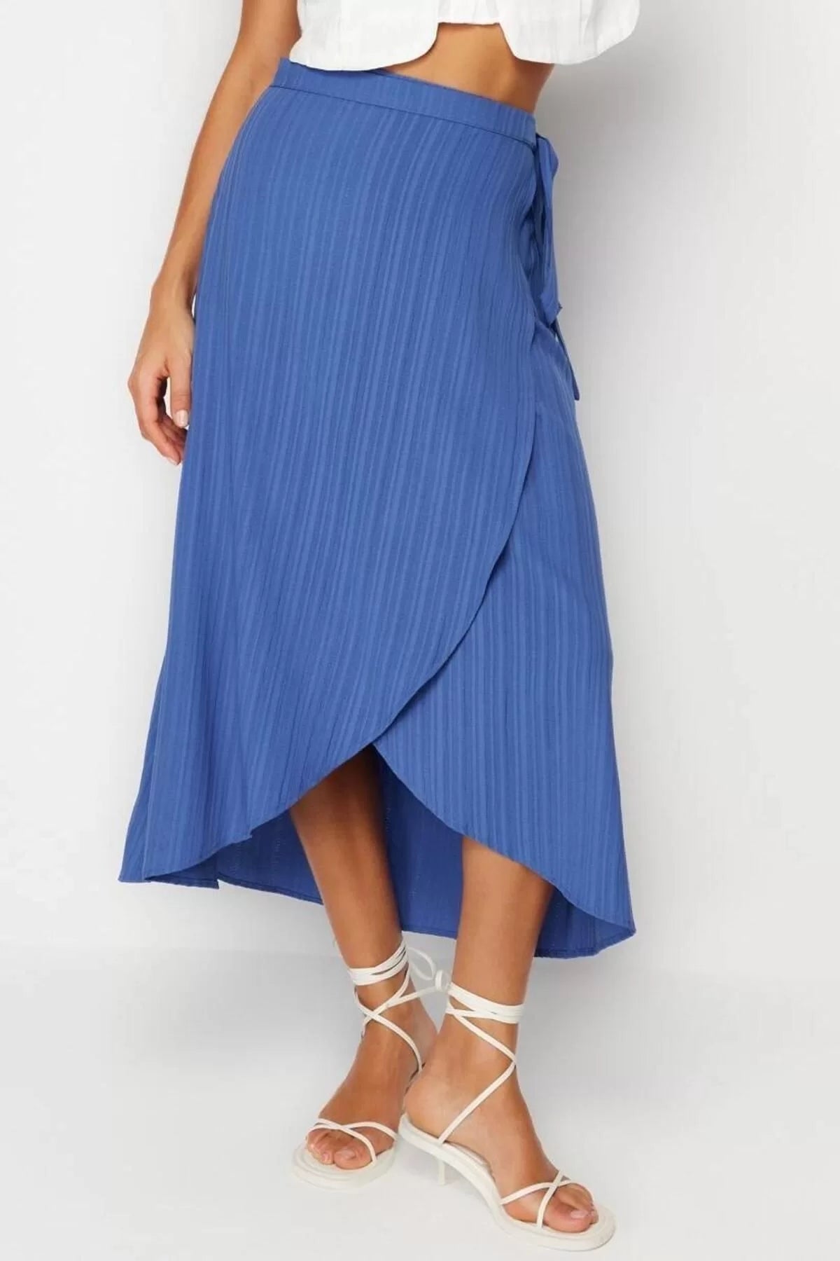 Fashion Double Breasted Plain Pattern Daily Midi Length Double Breasted Closure Tie Detailed Midi Woven Skirt