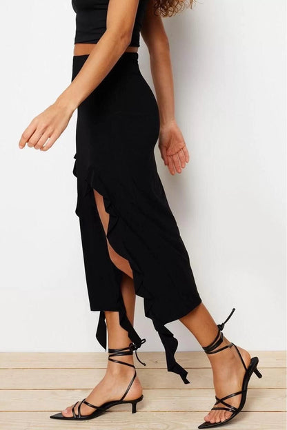 Style Regular Plain Pattern Daily Midi Length Slit and Ruffle Detailed Maxi Skirt