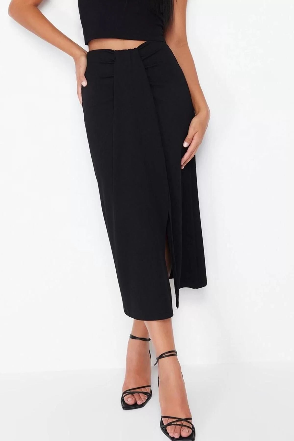 Fashion Regular Plain Pattern Formal Maxi Length Pleated Detailed Flexible Midi Skirt