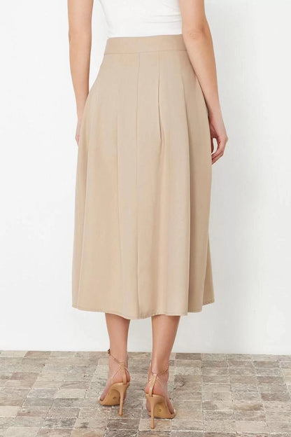 Fashion Regular Plain Pattern Daily Maxi Length Pleated Detailed Front Buttoned Midi Length Woven Skirt