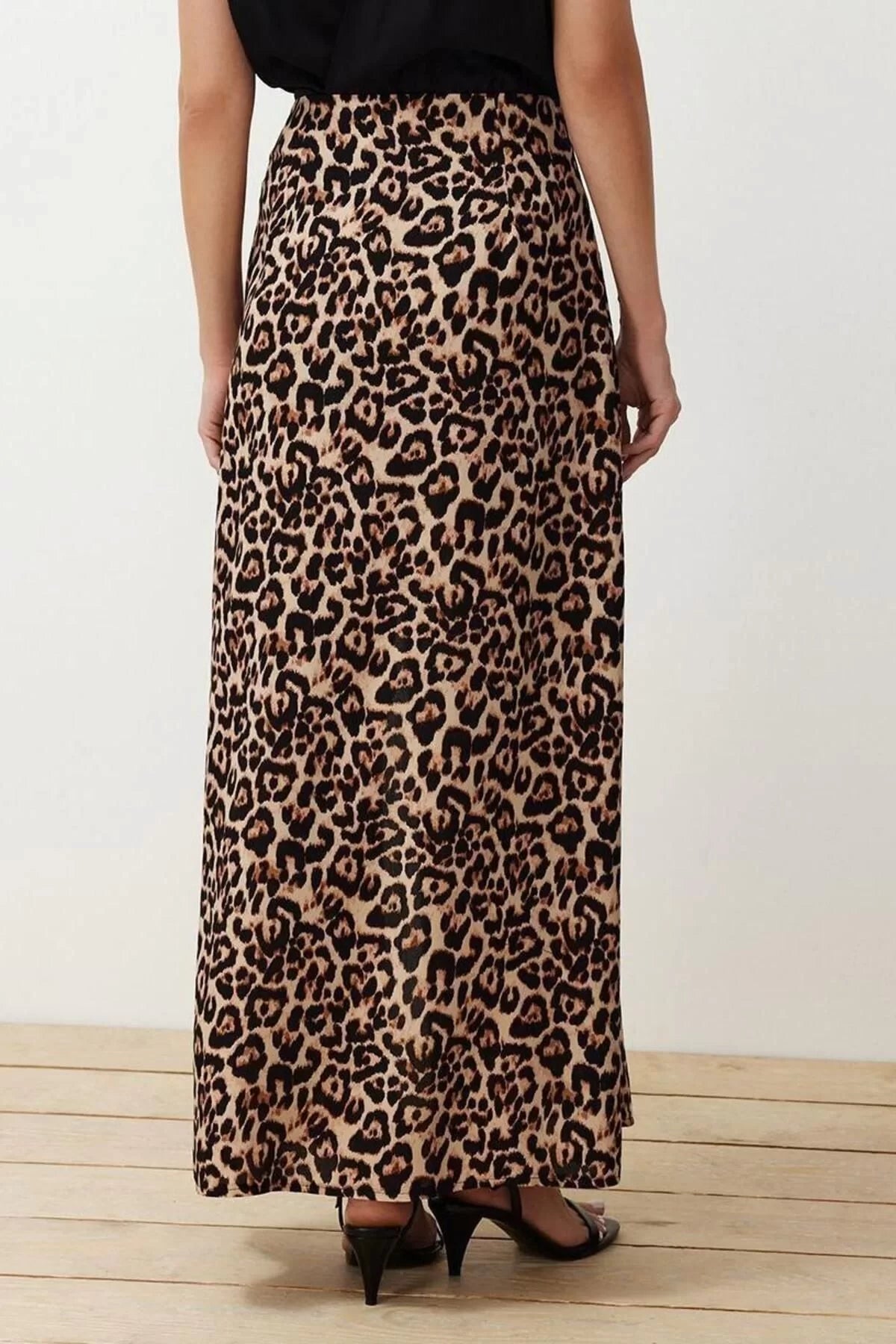 Fashion Regular Printed Pattern Daily Maxi Length Leopard Patterned Slit Detailed Viscose Fabric Woven Skirt