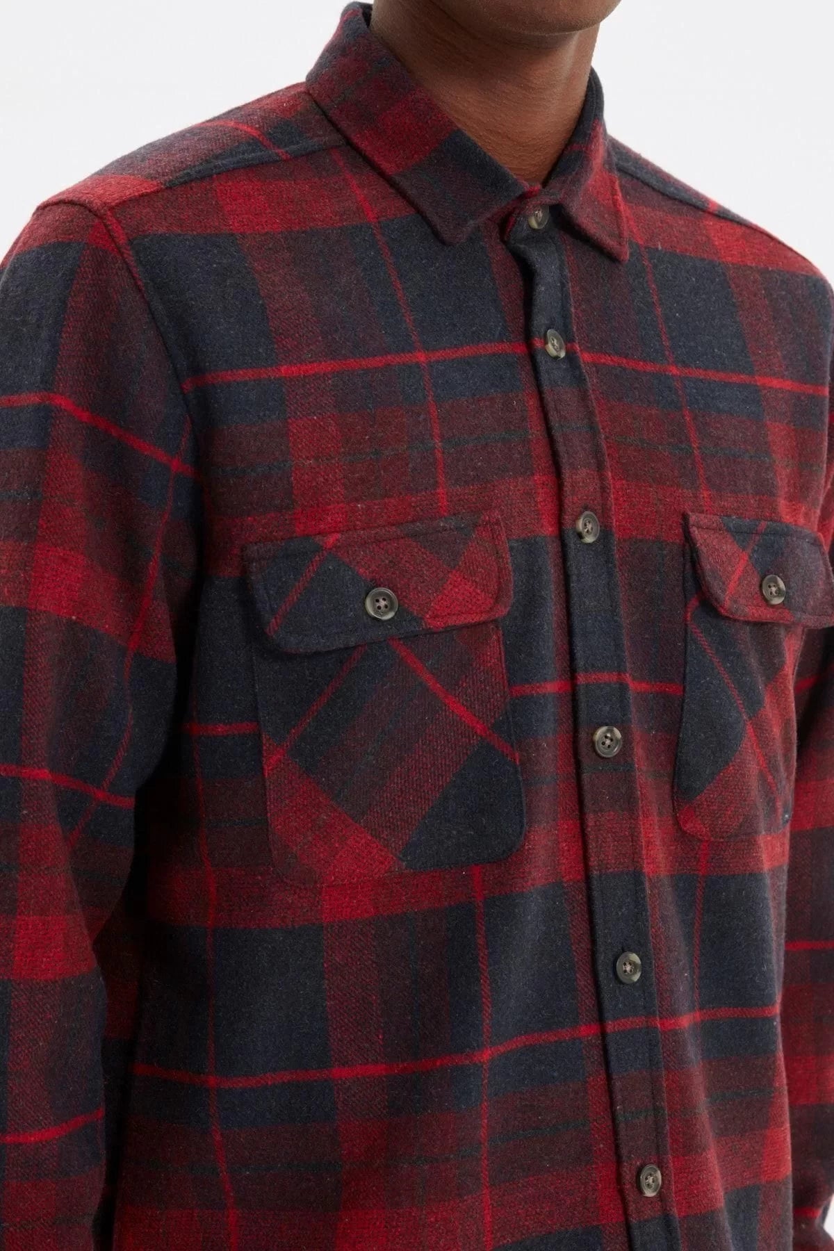 Fashion Men's Shirt Collar Plaid Casual Double Pocket Flap Regular Fit Winter Lumberjack Checkered Shirt