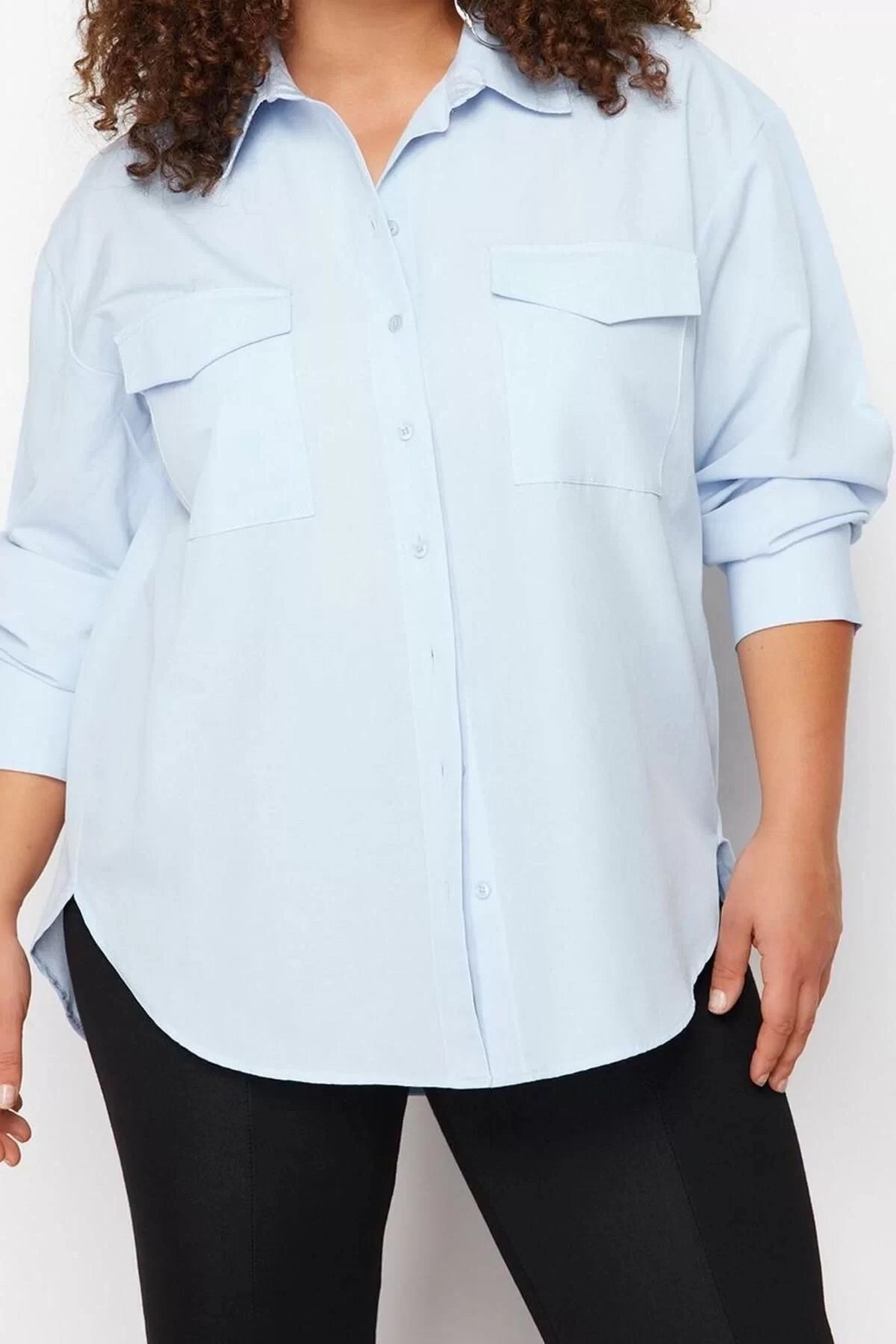 Fashion Women Plus Size Shirt Collar Plain Pattern Casual Woven Pocket Poplin Shirt