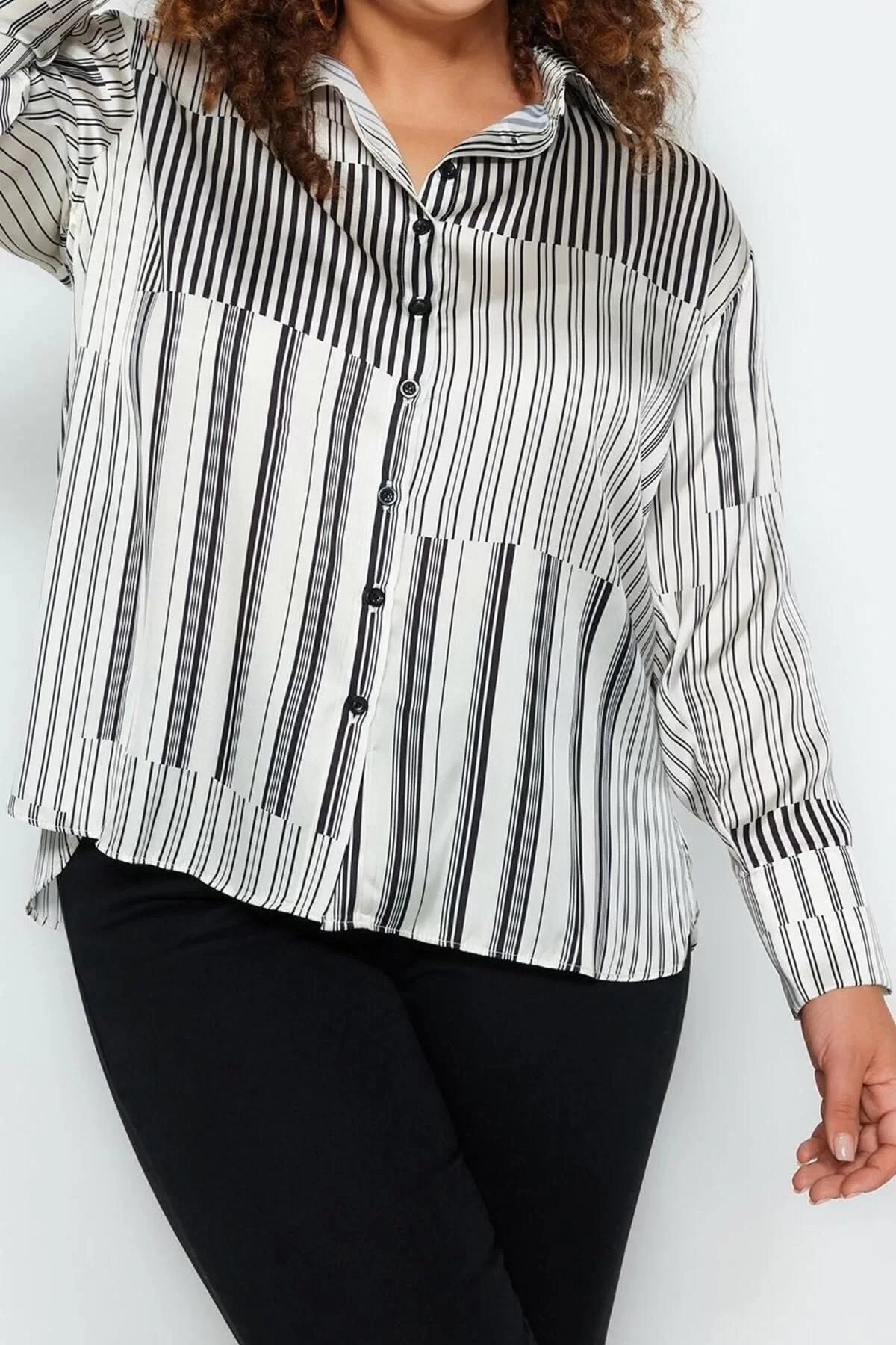 Fashion Women's Plus Size Shirt Collar Striped Pattern Casual Black White Striped Woven Shirt