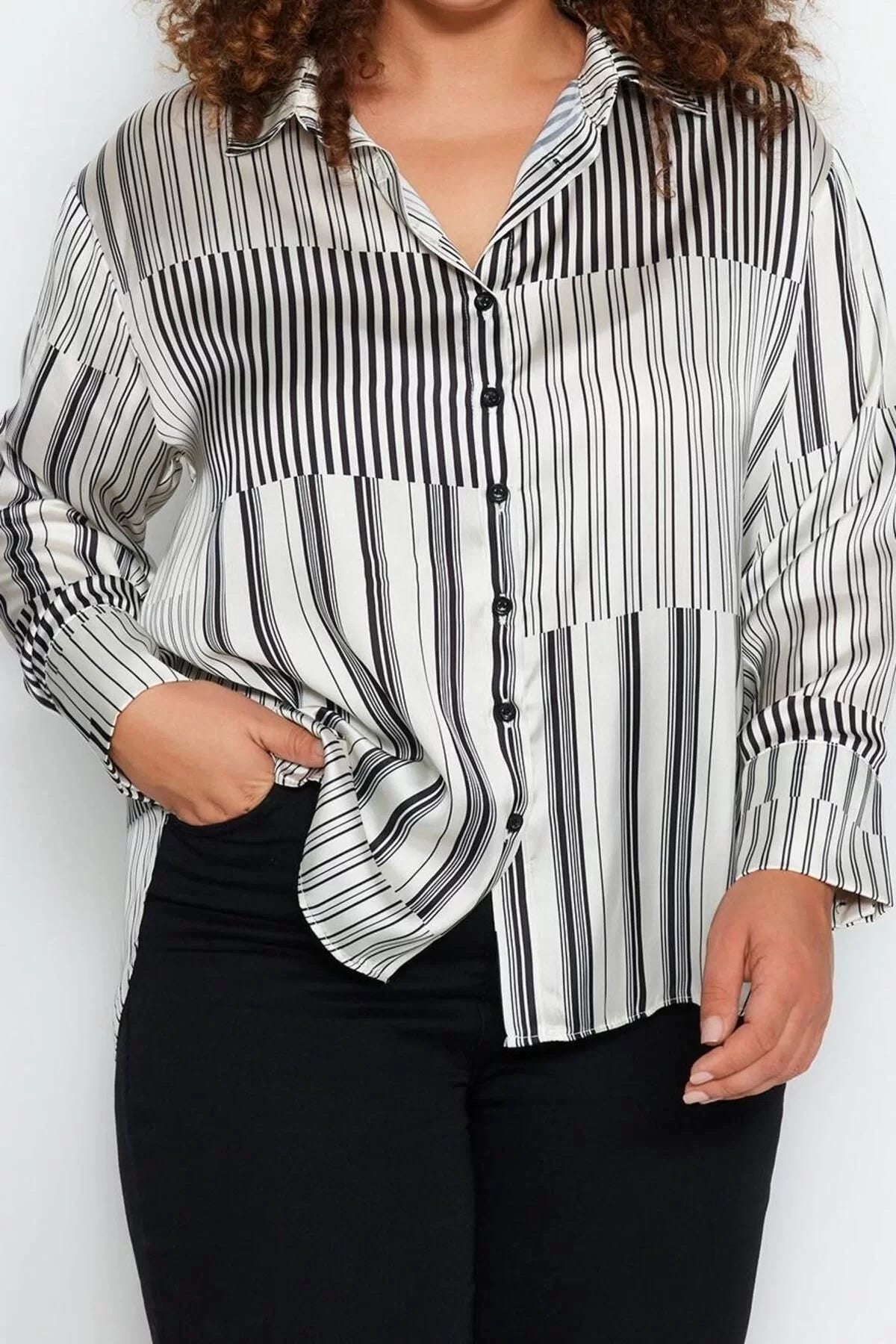 Fashion Women's Plus Size Shirt Collar Striped Pattern Casual Black White Striped Woven Shirt