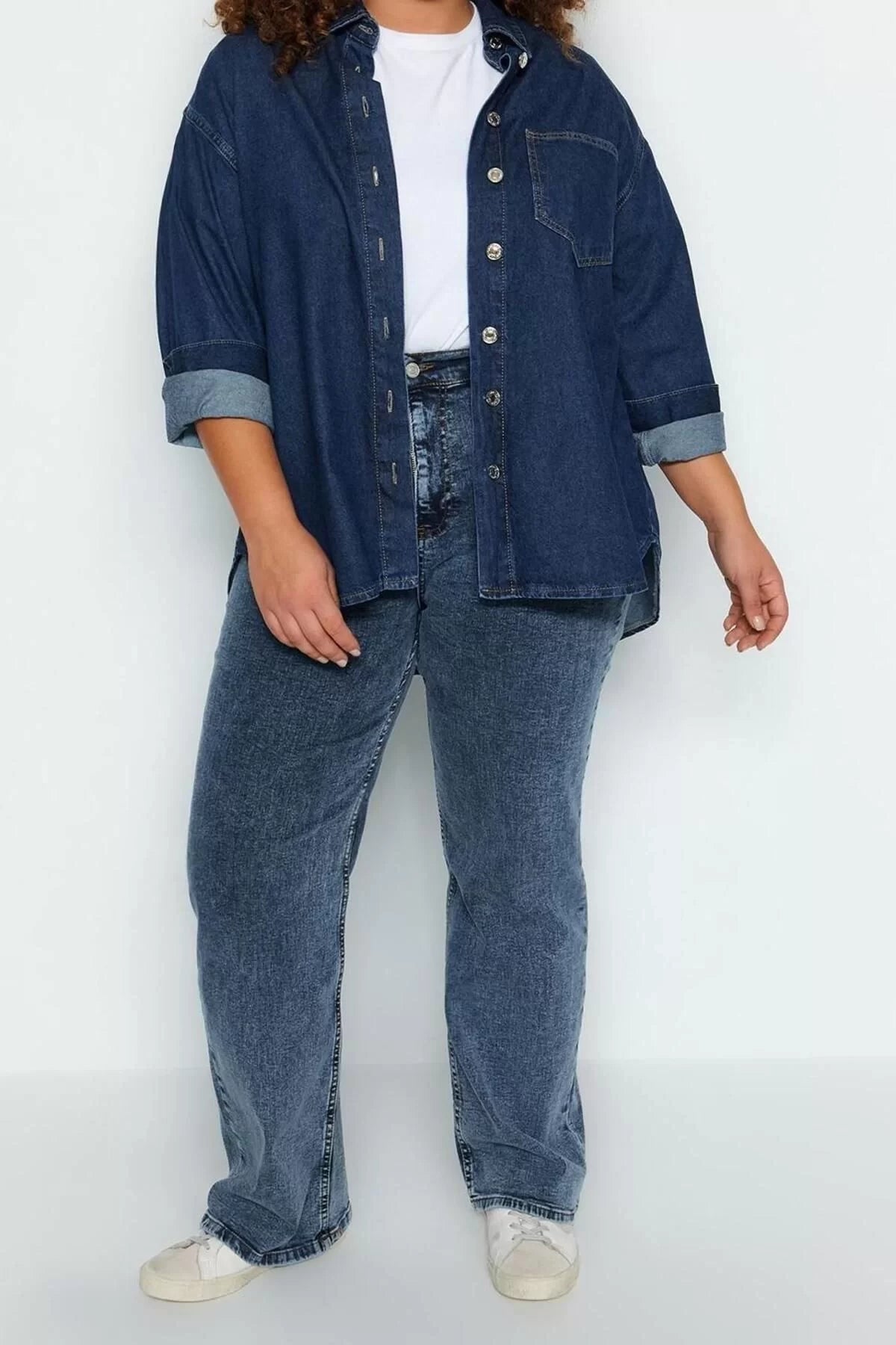 Fashion Women Plus Size Shirt Collar Plain Pattern Casual Oversize Denim Shirt