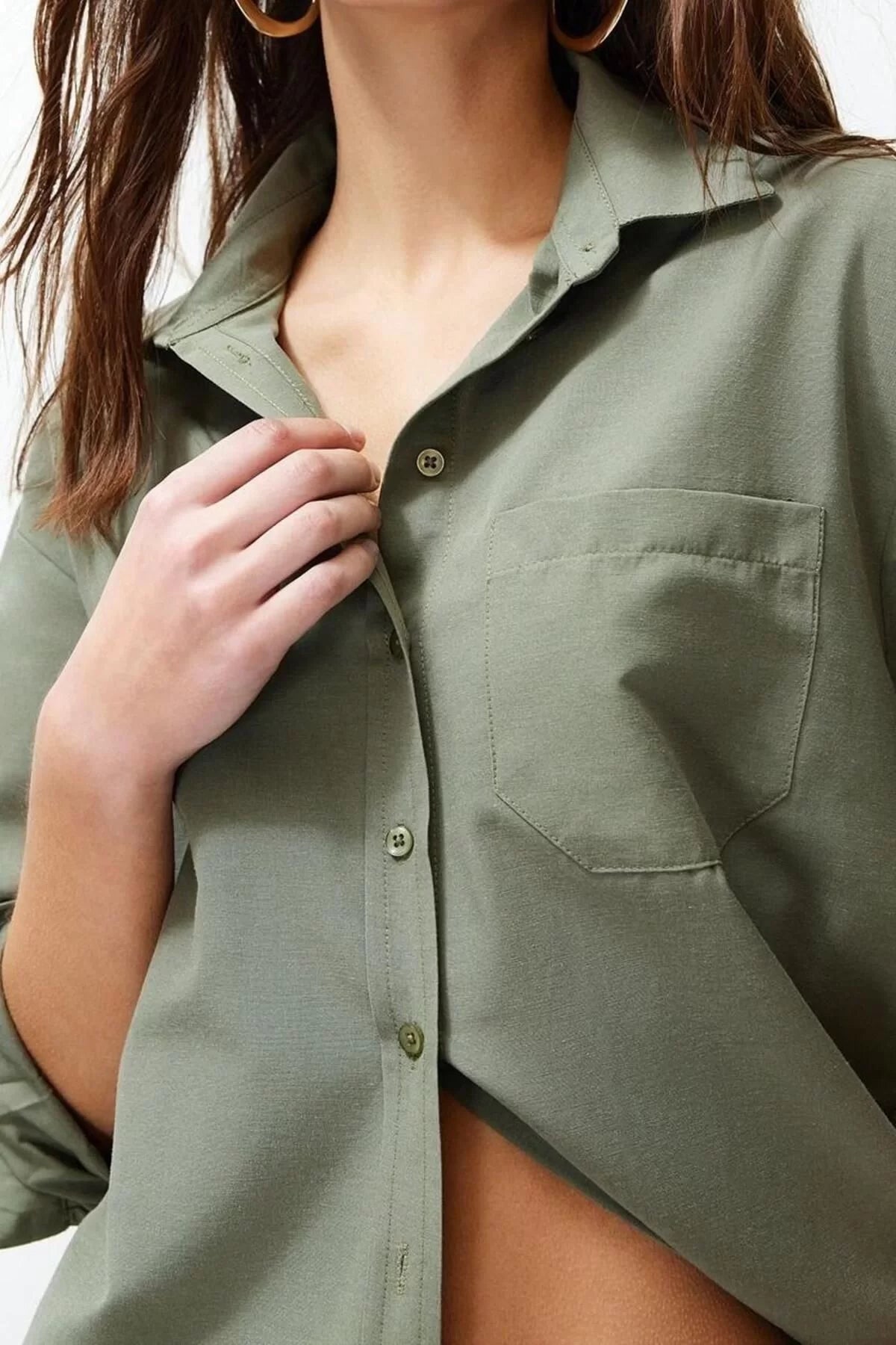 Fashion Women Shirt Collar Plain Pattern Casual Single Pocket Boyfriend Wide Fit Cotton Woven Shirt