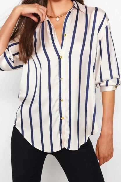 Fashion Women Shirt Collar Striped Pattern Casual Striped Satin Fabric Oversize Wide Pattern Woven Shirt