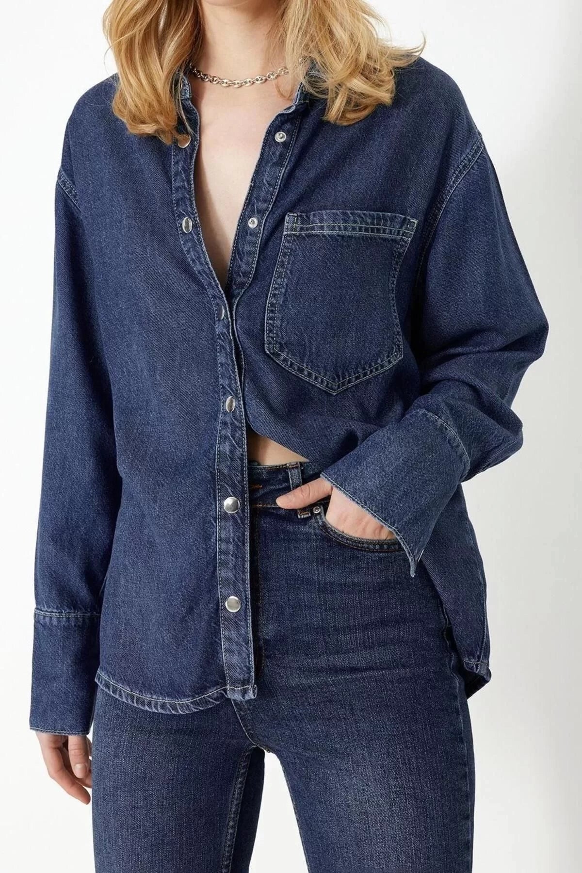 Fashion Women Shirt Collar Plain Pattern Casual Lyocell Oversize Denim Shirt