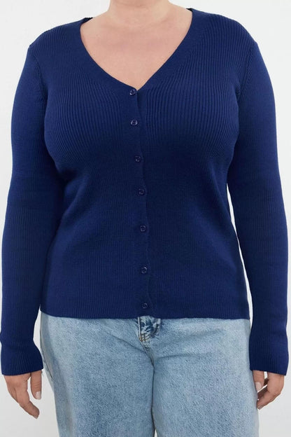 Plus Size Women Modern Style Comfortable Long V Neck Plain Sleeve Regular Knitwear Cardigan