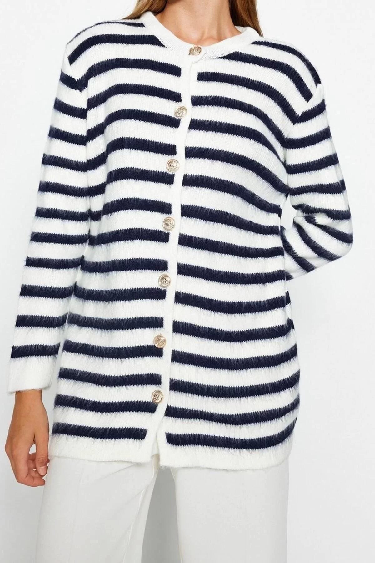 Women's Modern Style Casual Long Crew Neck Striped Sleeve Regular Knitwear Cardigan