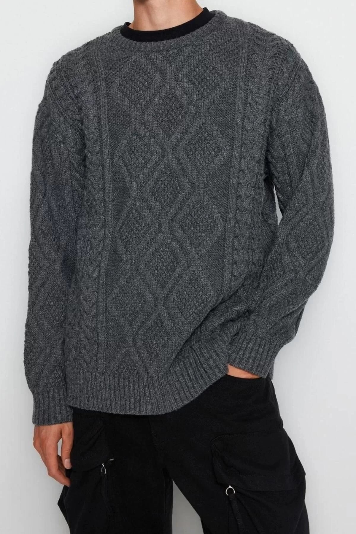 Men's Modern Style Casual Long Crew Neck Knitted Sleeve Regular Knitwear Sweater