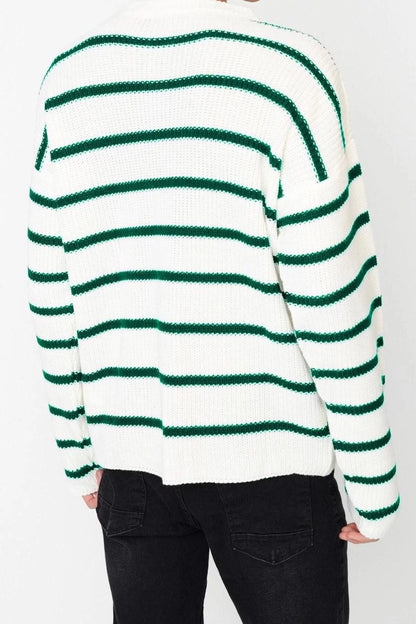 Men's Modern Style Comfortable Long Crew Neck Striped Sleeve Regular Knitwear Sweater