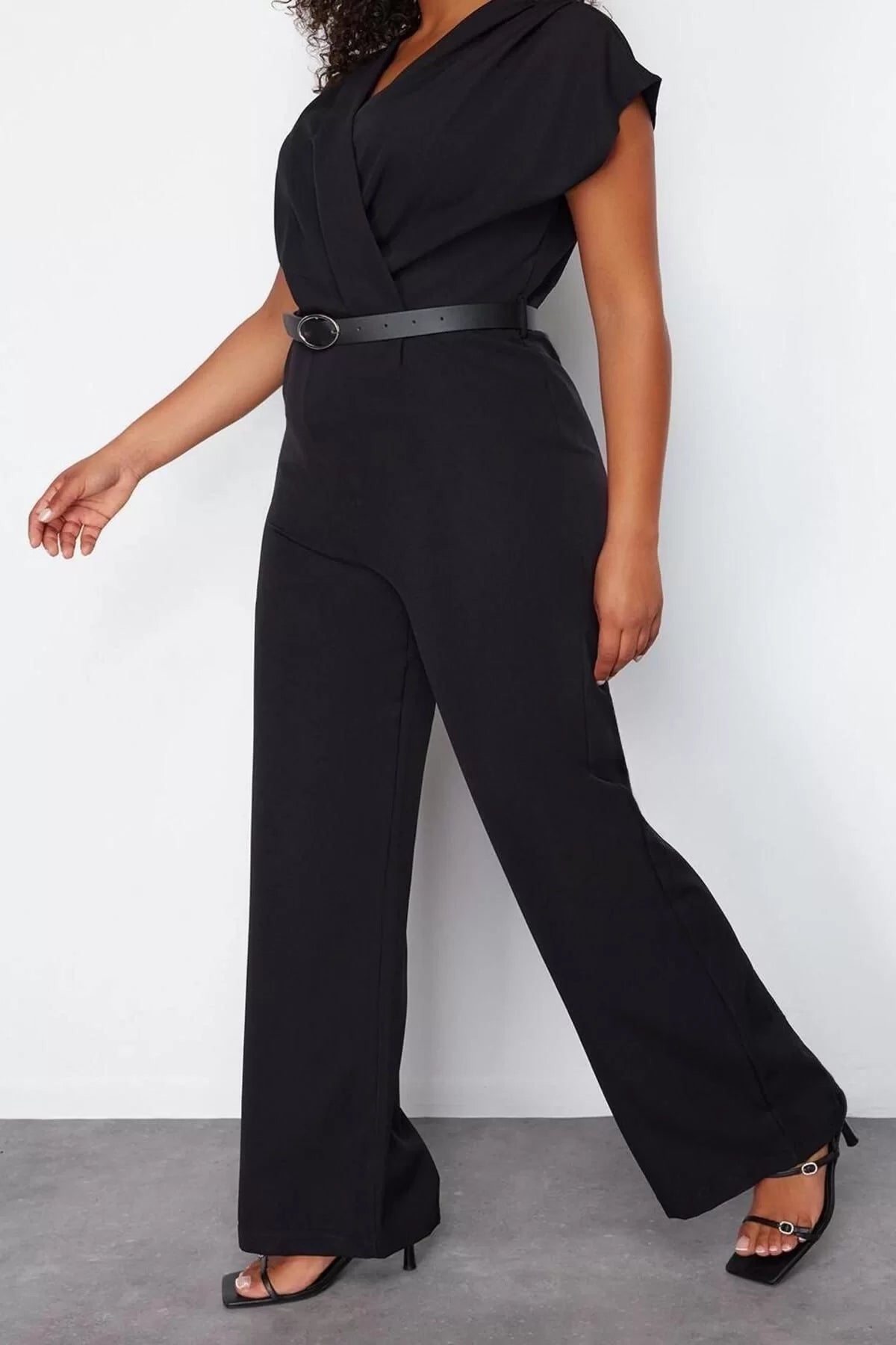 Plus Size Women Fashion Standard Sleeve Regular Crew Neck Plain Pattern Long Belted Woven Jumpsuit