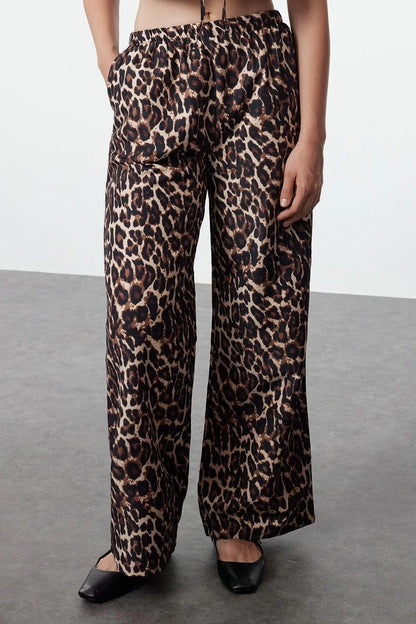 Style Women Modern Normal Waist Straight Leg Animal Leopard Patterned Woven Blouse-Pants Set