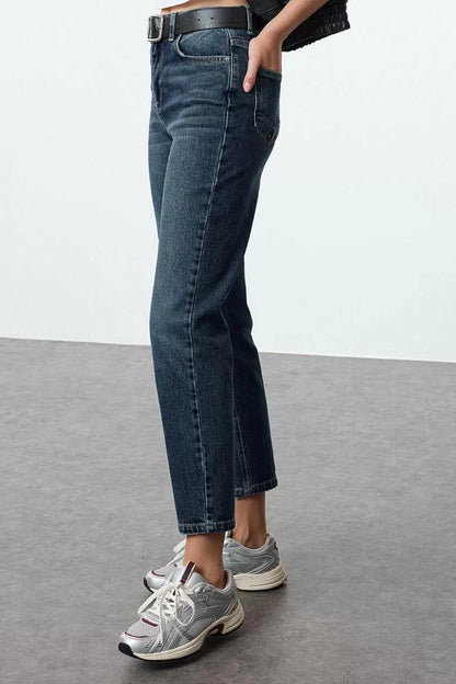 Style Women Fashion Denim Jeans Pants Long Straight Leg High Waist Slim Mom Jeans