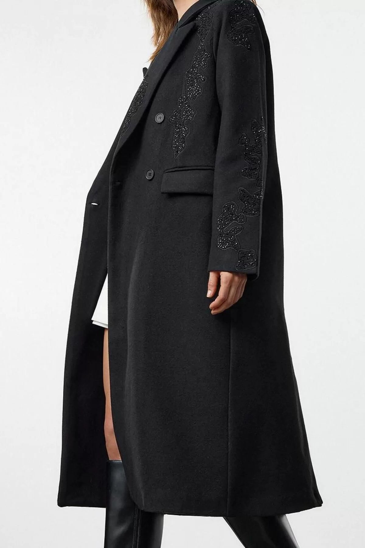 Design Embroidered Lined Collar Long Regular Jacket Women's Embroidered Detailed Soft Texture Coat