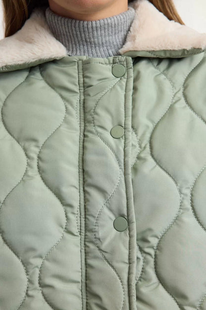 Design Plain Lined Collar Standard Regular Shirt Women's Collar Plush Water Repellent Quilted Puffer Coat