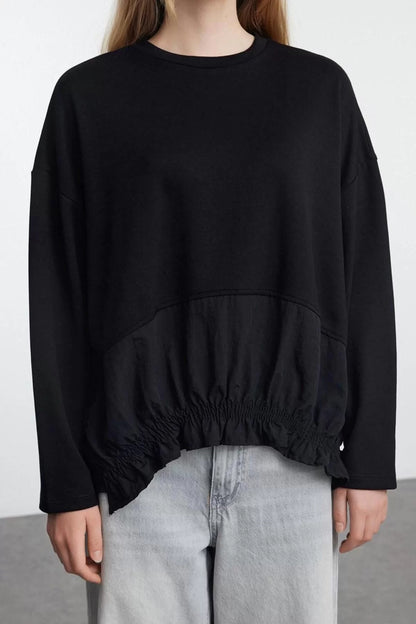 Crew Neck Low Sleeve Soft Touch Parachute Detail Regular Fit Knitted Sweatshirt