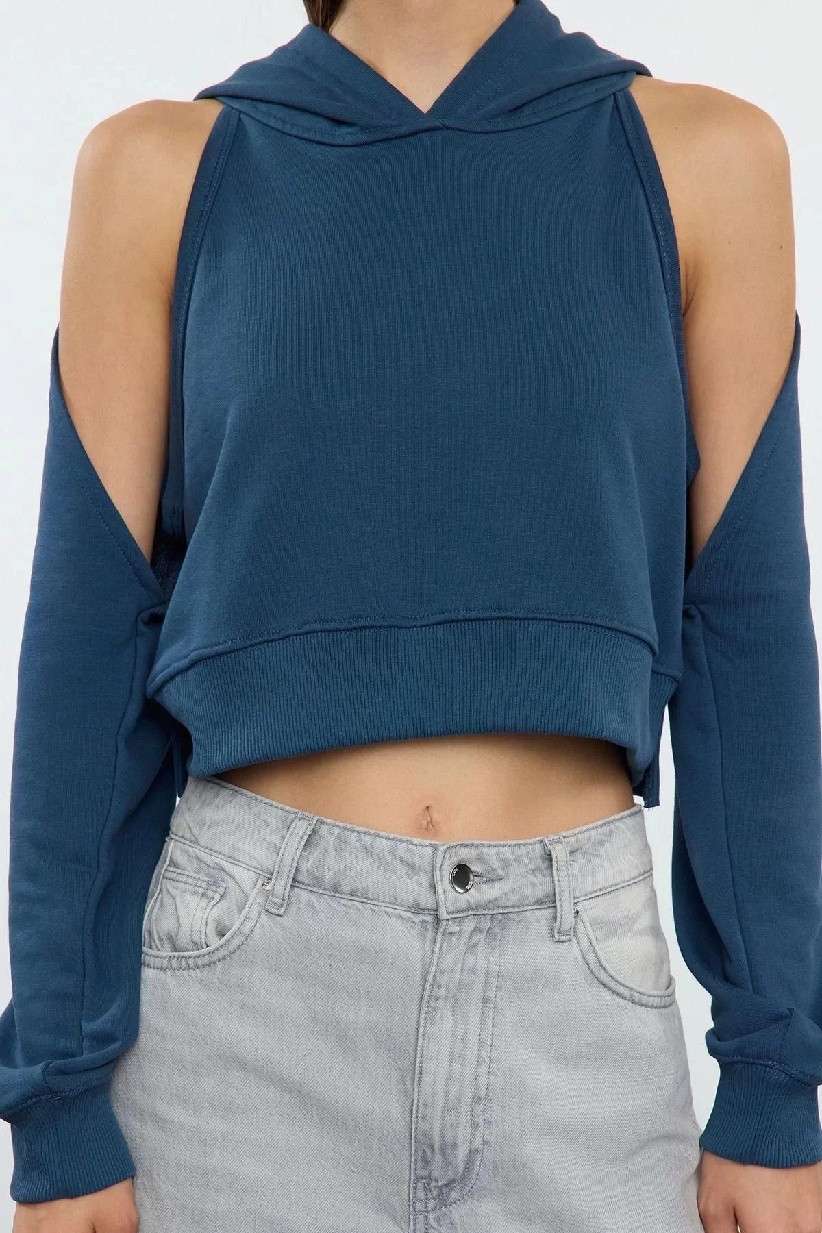 Style Slim Hooded Low Sleeve Regular Bolero Detailed Regular Fit Crop Short Knitted Sweatshirt