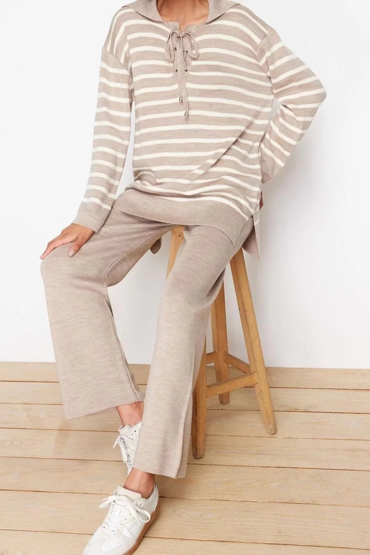 Fashion Square Neck Low Sleeve Casual Daily Collar Tie Detailed Sweater-Pants Knitwear Bottom-Top Set