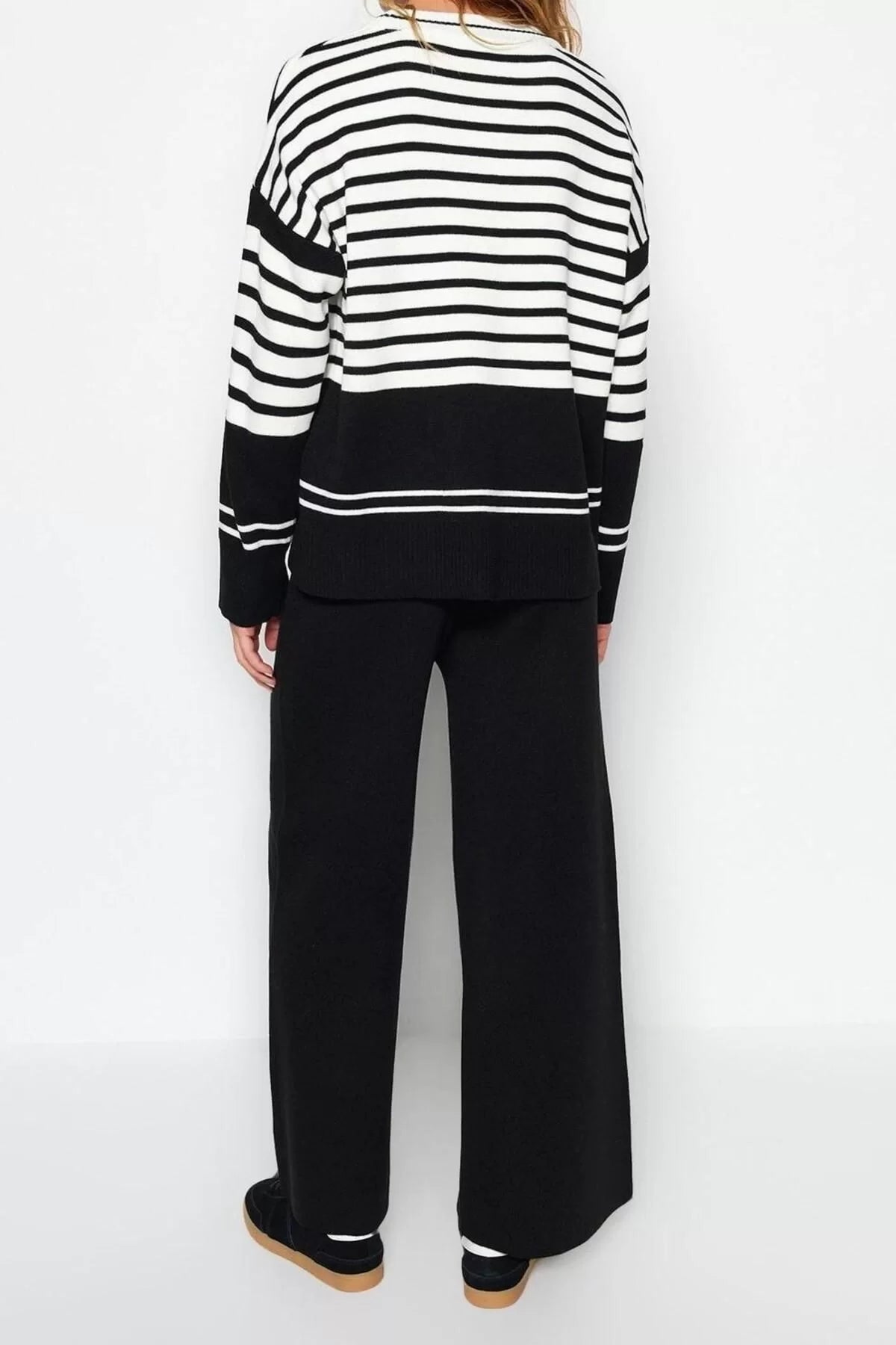 Fashion Striped Crew Neck Low Sleeve Casual Daily Stone Wide Pattern Knitwear Bottom-Top Set