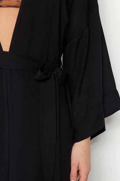 Fashion Woven Regular Pattern Long V Neck Standard Sleeve Shally Poncho Shawl Pattern Kimono Kaftan