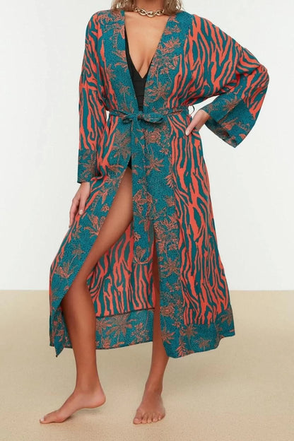 Fashion Woven Comfortable Long V Neck Standard Sleeve Shally Basic Animal Pattern Kimono Kaftan