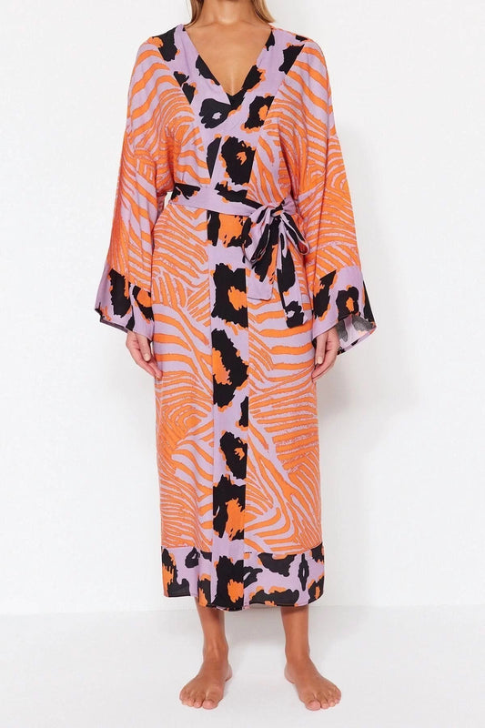 Fashion Woven Comfortable Long V Neck Standard Sleeve Shally Basic Animal Pattern Kimono Kaftan