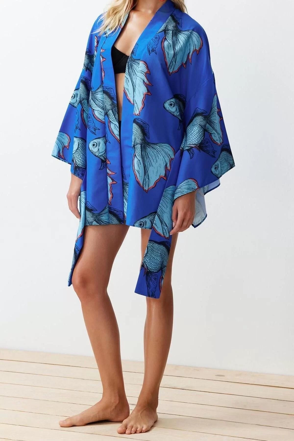 Fashion Woven Regular Pattern Crop V Neck Spanish Sleeve Kelly Basic Tropical Pattern Kimono Kaftan