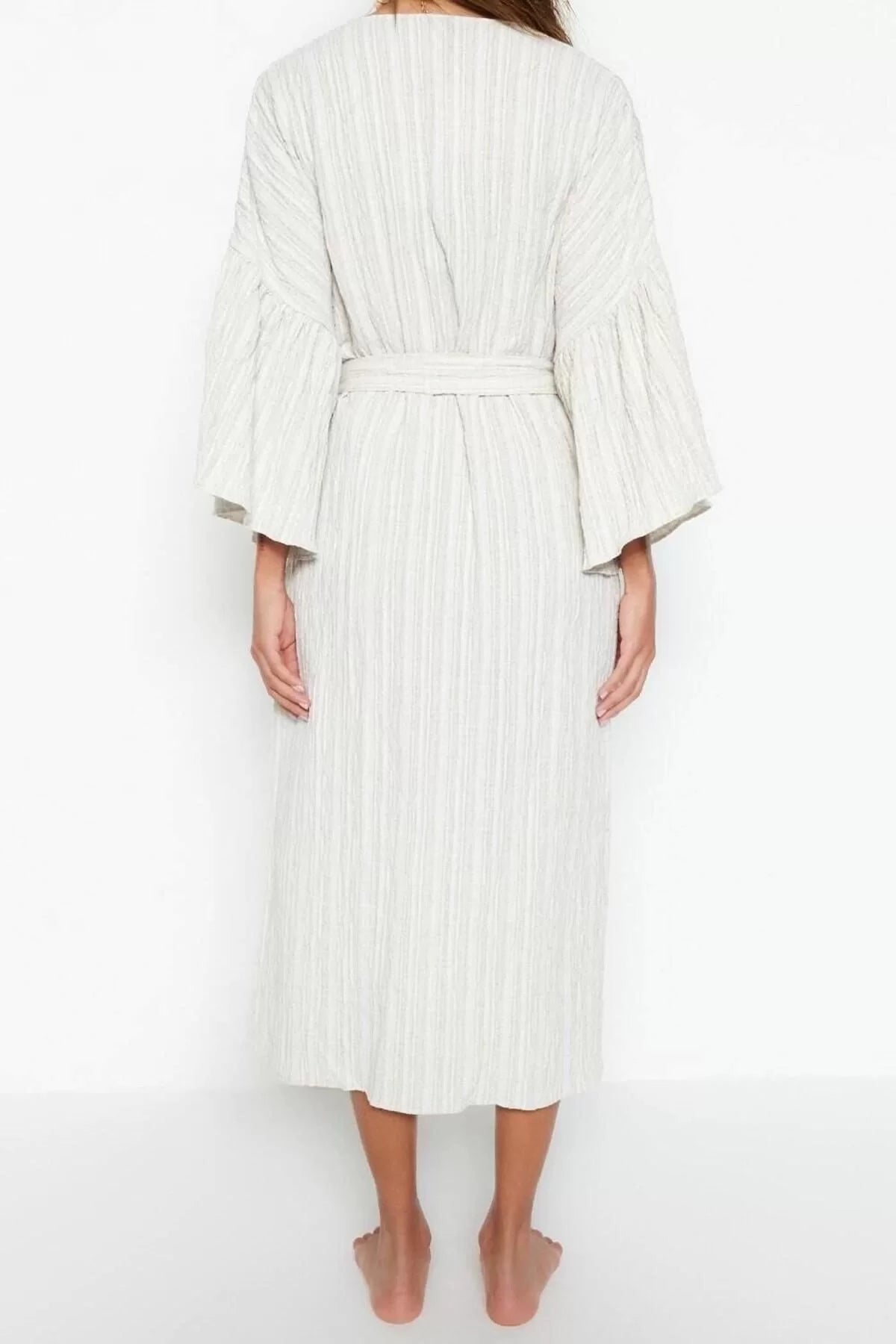 Fashion Knitted Regular Pattern Long V Neck Pleated/Ruffle Sleeve Muslin Basic Plain Pattern Kimono Kaftan