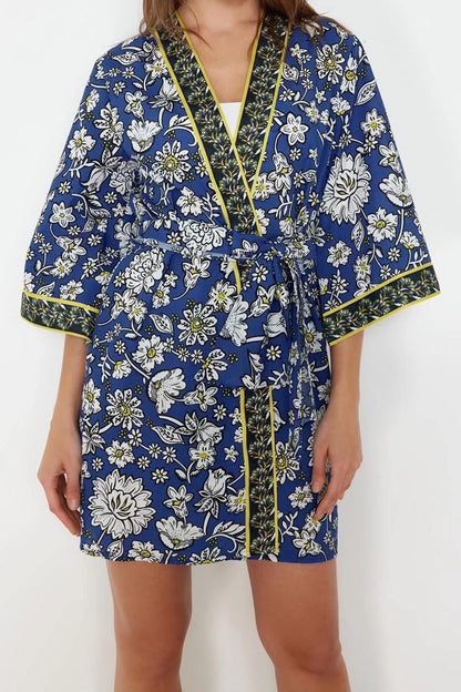 Fashion Woven Regular Pattern Crop V Neck Standard Sleeve Voile Basic Ethnic Pattern Kimono Kaftan