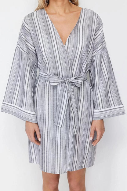 Fashion Woven Oversize Pattern Long V Neck Regular Sleeve Yarn Dyed Flamed Pam Basic Kimono Kaftan