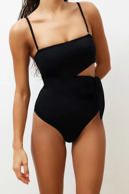 Women Fashion Off Shoulder Strap Brief Collar Black Strapless Cut Out Windowed Regular Swimsuit